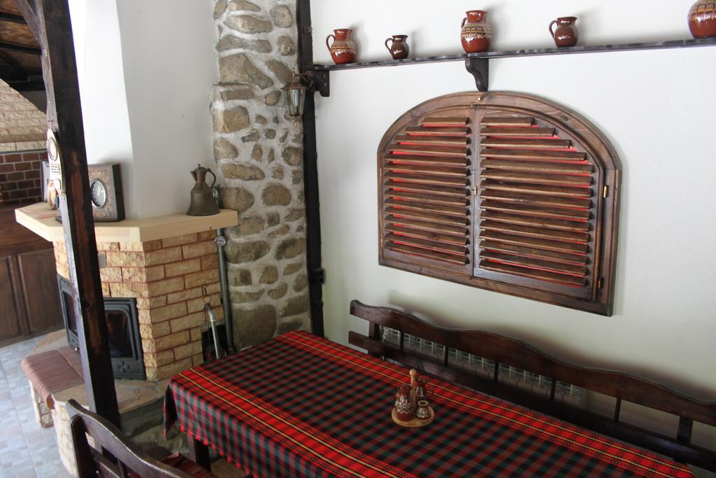 ساندانسكي Guest House Chinarite المظهر الخارجي الصورة