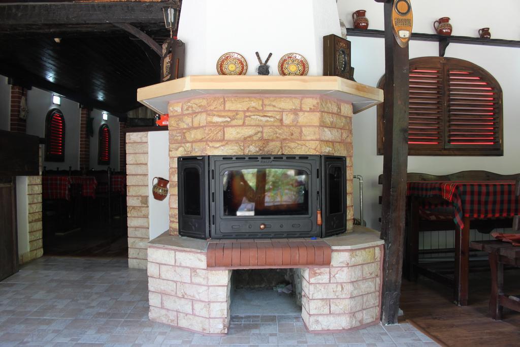 ساندانسكي Guest House Chinarite المظهر الخارجي الصورة